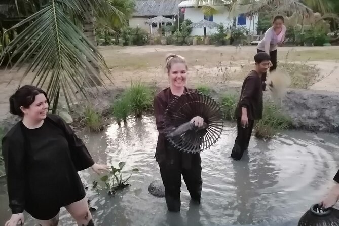 Mekong Delta Nature Cano-Kayak-Cycling & Fishing Private Day Trip - Cooking Class Morning: Spring Rolls and Banh Xeo Lunch