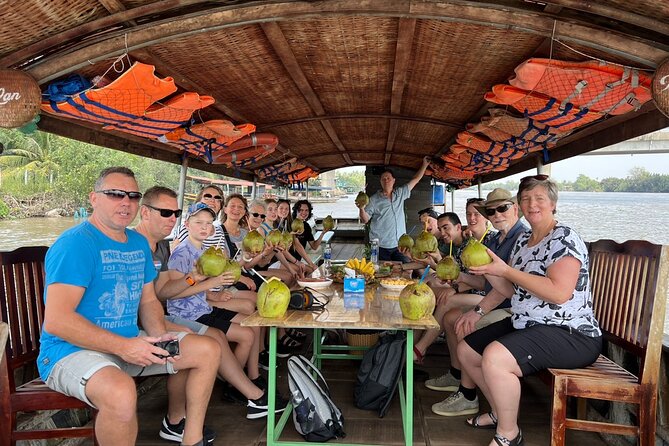 Mekong Delta tour: Ben Tre 1 day by DGT - Village walk plus fresh fruit: where the day slows down