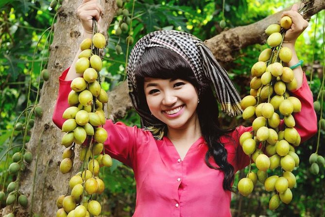 Mekong Delta Tour Full Day Cai Be-Vinh Long - Rice cake village and a bicycle ride: adding culture beyond the boats