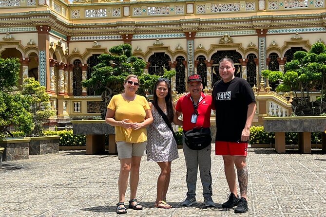 Mekong Delta tour: My Tho - Ben Tre 1 day by DGT - Managing long travel, choppy water, and extra-buy culture