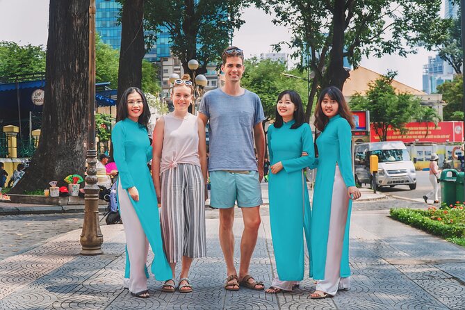 Michelin-rated Food Tour With Female Riders: A Culinary Adventure - Female guides and safety: what matters most in traffic