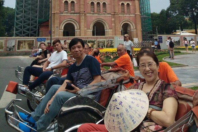 One hour cyclo tour around Saigon - Youth hangout square: privacy, snacks, and local hangout culture