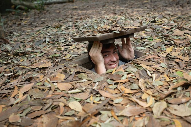 Premium Cu Chi Tunnels Tour with Local Expert - The 14-Person Limit: What Small-Group Actually Changes
