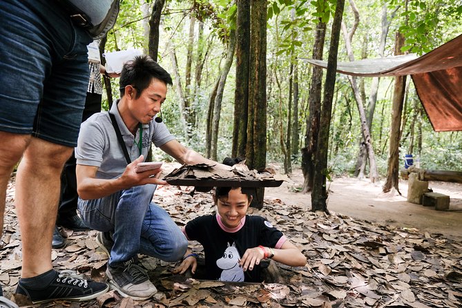 Premium Cu Chi Tunnels Tour with Local Expert - Early vs Late Departure: How the Same Tour Feels Different