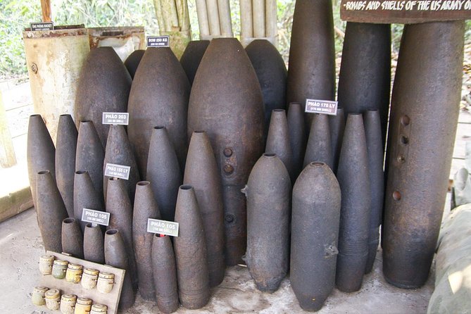 Private Cu Chi - Ben Duoc Tunnels & Liberated Area (Day Trip) - Ben Duoc Memorial Temple and the 5-course Vietnamese lunch