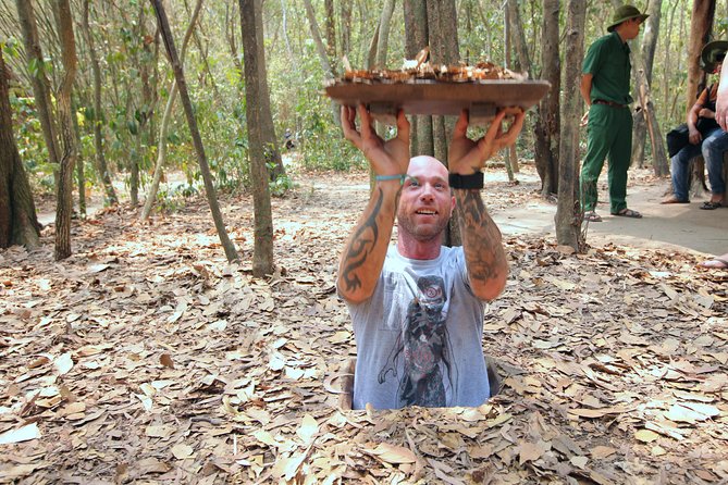 Private Cu Chi Tunnels tour by Luxury Speedboat - Crawling into the Tunnels and Understanding the Traps