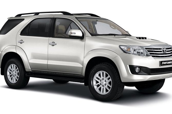 Private Departure Transfer: Ho Chi Minh City Hotels to Tan Son Nhat Airport - How Your Driver Pickup Actually Works (Voucher, Vehicle, Handoff)