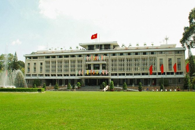 Private Ho Chi Minh City Tour Private Full day Guided Tour - Notre Dame Cathedral: what to do when it’s closed