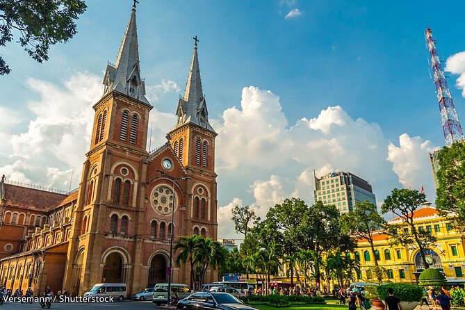 Private Ho Chi Minh City Tour Private Full day Guided Tour - The real value: an undistracted guide in a tight 8-hour day