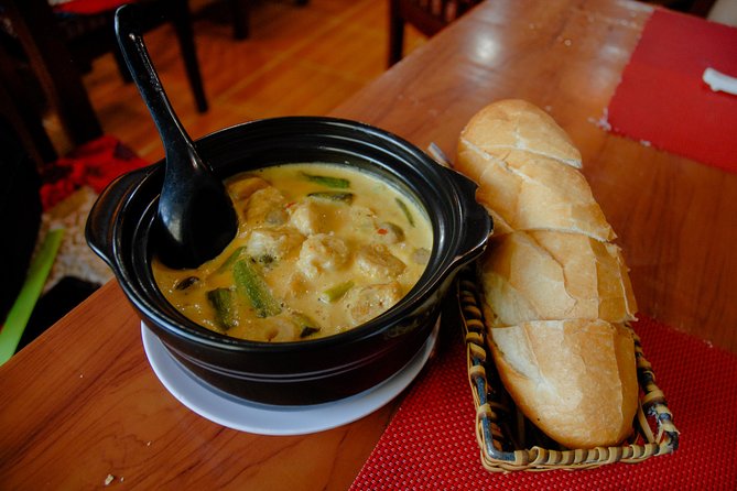 Private Vegan Food Tour By Scooter in Ho Chi Minh City - What You Actually Eat: Vegan Dishes That Feel Vietnamese