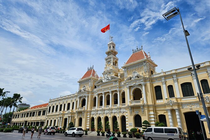 Private Walking Half Day Tour in Ho Chi Minh City - Ending choice: War Remnants Museum or Independence Palace