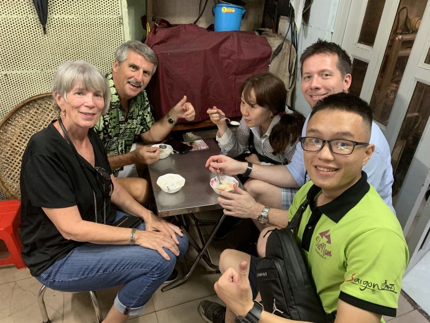 Saigon: City Unseen Highlights 2h Tour | Opt: Ao Dai Riders - Ao Dai riders option: how to get the look right
