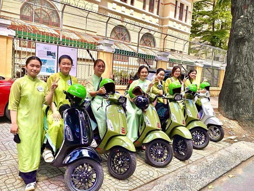 Saigon: Day-Night Sights & Local Food Tour l Female Option - Thich Quang Duc Monument: A Culture Break That Doesn’t Feel Like a Detour