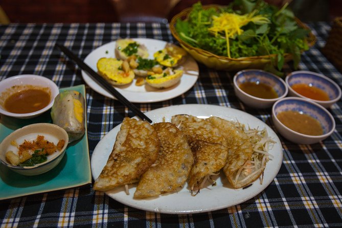 Saigon Night Street Food and City Tour on Scooter - The 5:30 start: pickup, safety briefing, and what to expect