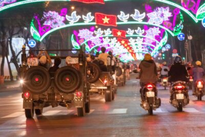 Saigon: Private Food Tour Discovery & City Tour by Jeep - 18:00 Pickup, First Stop Flavor: Banh Xeo