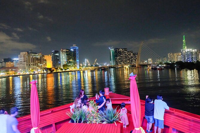 Saigon River Dinner Cruise: Buffet, Set Menu, Fine Dining (3hrs) - From pier to river: what the cruise actually delivers