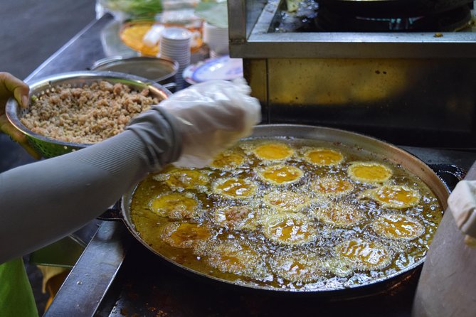 Saigon Street Food By Night - Foodie City Private Tour With Local Guide - Before you go: weather and day-of expectations