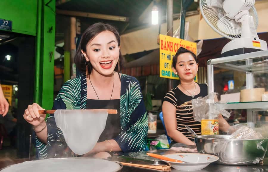 Saigon: Street Food Tasting & Sightseeing Tour by Motorbike - Should You Book This Saigon Street Food Motorbike Tour?