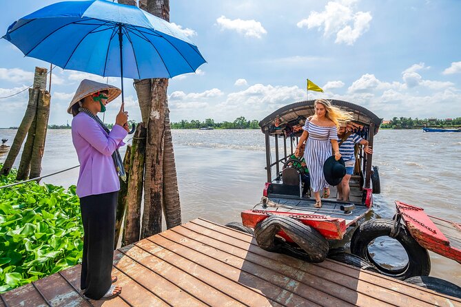 Small-group Mekong Floating Market Day Trip from Ho Chi Minh City - Cai Be village: lunch, a cooking demo, and cycling through the countryside