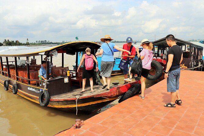 Standard 1 Day Cu Chi Tunnels & Mekong Delta - Food and included extras that actually help