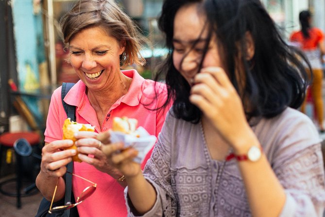 The 10 Tastings of Ho Chi Minh City With Locals: Private Street Food Tour - Tan Dinh Market: banh xeo sizzle, Saigon beer, and chè comfort
