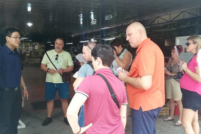 VIP Tour Cuchi Tunnels & Mekong Delta Cruise Full Day Group 12pax - Folk music on a Mekong islet: when the day softens