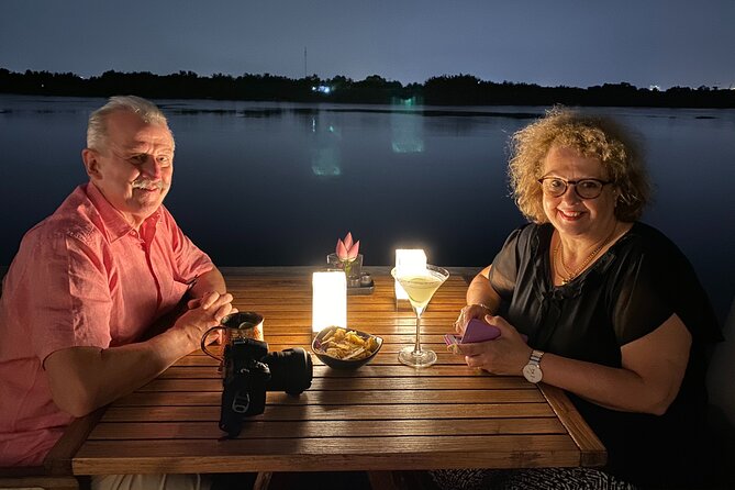 VIP Tour in Saigon: Romantic Sunset Cocktail by SpeedBoat - Who should book this sunset cocktail SpeedBoat tour?