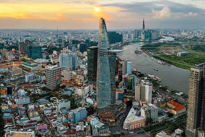 Water Puppet Show And Dinner Cruise On Saigon River Private Tour - The guide factor: why names matter more than you think